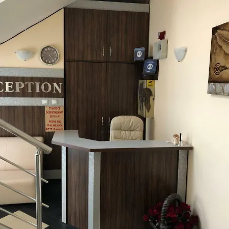 Ivano Guest house 2*