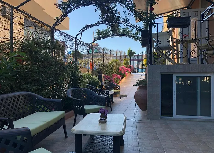 Ivano Guest house 2*