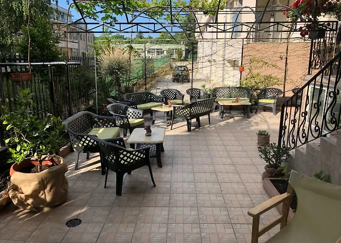 Ivano Guest house 2*